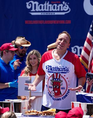Nathan's hot dog eating contest 2025-stock-foto
