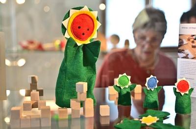 Ausstellungstipp: Renate M?ller ? Spielzeug + Design im Wasserschloss Klaffenbach-stock-foto