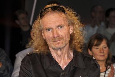Holger H?bner Huebner Wacken Festival Gruender zu Gast in der NDR Talkshow aus dem NDR 3 Studio am 04.Juli 2025 in Hamburg Hamburg Deutschland *** Holger H?bner Huebner Wacken Festival Gruender as a guest on the NDR talk show from the NDR 3 studio on July 04, 2025 in Hamburg Hamburg Germany-stock-foto