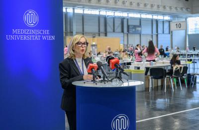 20250704 PG Aufnahmetests fuer die MedUni Wien-stock-foto