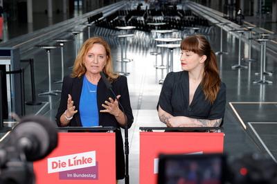 Caren Lay, Vorsitzende des Ausschusses f?r Wohnen, Stadtentwicklung, Bauwesen und Kommunen, Heidi Reichinnek, Vorsitzend-stock-foto
