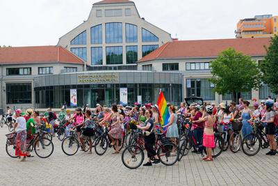 Fancy Cyclista Ride M?nchen Am Samstag, 5. Juli 2025, veranstaltete der ADFC M?nchen den ersten Fancy Cyclista Ride f?r-stock-foto