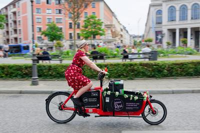 Fancy Cyclista Ride M?nchen Am Samstag, 5. Juli 2025, veranstaltete der ADFC M?nchen den ersten Fancy Cyclista Ride f?r-stock-foto