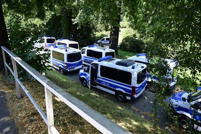 Grenzkontrollen an der deutsch-polnischen Grenze in G?rlitz-stock-foto