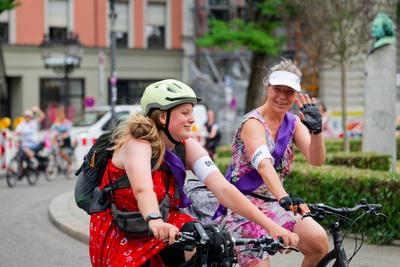 Fancy Cyclista Ride M?nchen Am Samstag, 5. Juli 2025, veranstaltete der ADFC M?nchen den ersten Fancy Cyclista Ride f?r-stock-foto