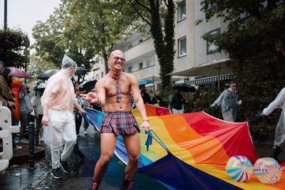 06.07.2025, CSD K?ln 2025, Parade und Demonstration f?r Vielfalt und Gleichberechtigung-stock-foto