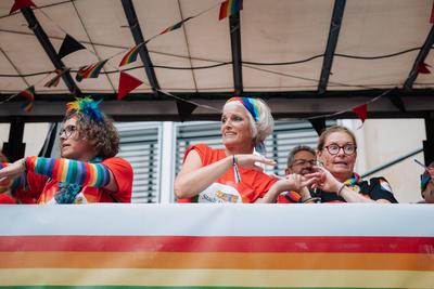 06.07.2025, CSD K?ln 2025, Parade und Demonstration f?r Vielfalt und Gleichberechtigung-stock-foto