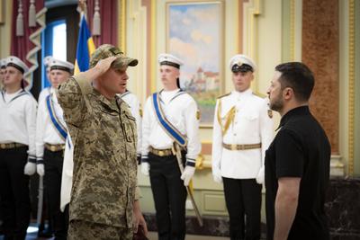 Ukrainian President, Volodymyr Zelenskyy, meets with naval veterans to present state awards-stock-photo