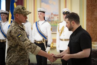 Ukrainian President, Volodymyr Zelenskyy, meets with naval veterans to present state awards-stock-photo