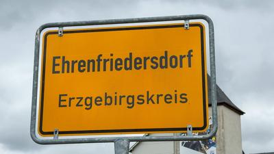 Das Erzgebirge feiert einen neuen Weltrekord! In Ehrenfriedersdorf an der Touristenattraktion Am Sauberg wurde am Sonnta-stock-foto