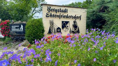 Das Erzgebirge feiert einen neuen Weltrekord! In Ehrenfriedersdorf an der Touristenattraktion Am Sauberg wurde am Sonnta-stock-foto