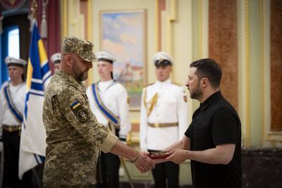Ukrainian President, Volodymyr Zelenskyy, meets with naval veterans to present state awards-stock-photo