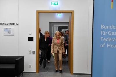 Arbeitsgruppe zur Pflege gestartet-stock-foto