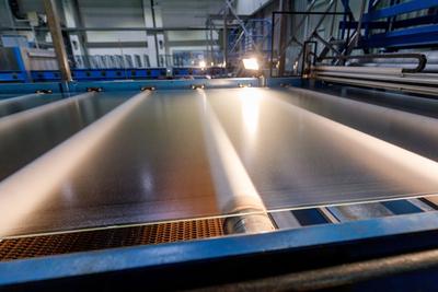 GMB Glasmanufaktur Brandenburg DEU/Deutschland/Brandenburg/Tschernitz, 17.10.2023, GMB Glasmanufaktur Brandenburg in Tsc-stock-foto