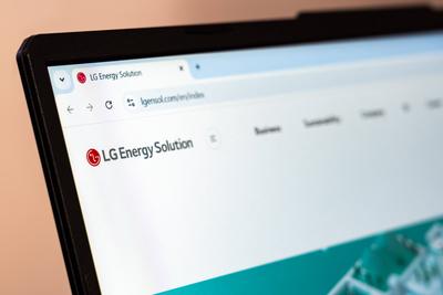 New York, USA - 26. Januar 2025: Offizielle Homepage von LG Energy Solution mit Firmenlogo und Navigationsm?glichkeiten-stock-foto