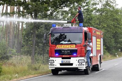 L?schfahrzeug der Feuerwehr-stock-foto