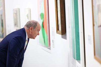 Monaco: inauguration de l&#039;exposition Couleur ! au Forum Grimaldi-stock-foto