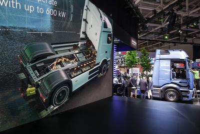 Elektro LKW eActross 600 Elektro LKW Mercedes-Benz Trucks eActros600, Truck of the Year, IAA Transportation Messe, Hanno-stock-foto