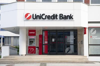 Zvolen, Slovakia - November, 26, 2023 : UniCredit Bank branch in Zvolen, Slovakia. UniCredit S.p.A. is an international-stock-foto