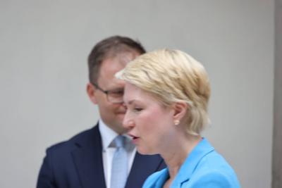 Kabinett Manuel Schwesig SPD und Carsten Schneider-stock-foto