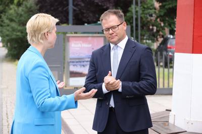 Kabinett Manuel Schwesig SPD und Carsten Schneider-stock-foto