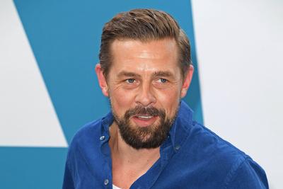 Klaas Heufer-Umlauf beim FEST DER PRODUKTIONSALLIANZ 2025 im Tipi am Kanzleramt in Berlin am 08.07.2025 *** Klaas Heufer-stock-foto
