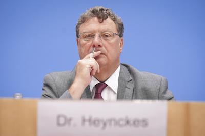 Bundespressekonferenz, Bericht des Polizeibeauftragten des Bundes beim Deutschen Bundestag-stock-foto