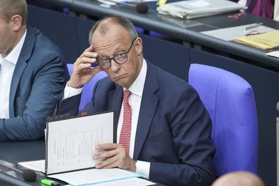 Deutscher Bundestag, Generaldebatte-stock-foto