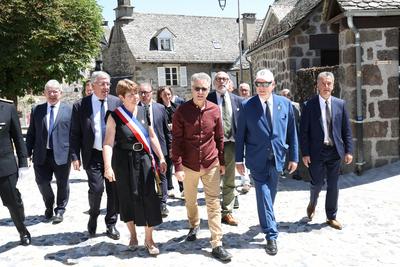 La famille princi?re de Monaco en visite dans le Carlad?s-stock-foto
