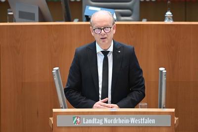 98. Sitzung des Landtags Nordrhein-Westfalen-stock-foto