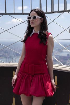 As estrelas do Superman iluminaram o Empire State Building com os melhores amigos da Animal Society-stock-foto