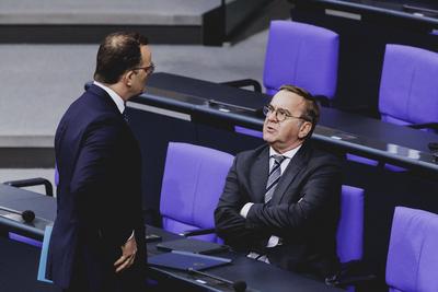 Generaldebatte zum Haushalt 2025 im Deutschen Bundestag-stock-foto