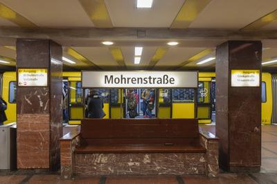 U2, U-Bahnhof Mohrenstra?e, Mitte, Berlin, Deutschland *** U2, U Station Mohrenstra?e, Mitte, Berlin, Germany-stock-foto
