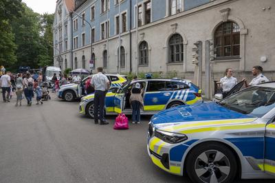 Bayern, Polizeifest in M?nchen Muenchen, Politzeifest der PI 21 in der Au mit vielen Atraktionen fuer gross und klein, *-stock-foto