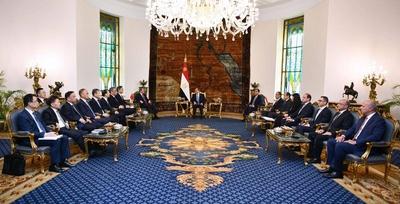 Egyptian President Abdel Fattah al-Sisi meets with Chinese Premier Li Keqiang i-stock-photo