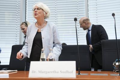 Bundestag, Gesundheitsausschuss, 4. Sitzung (Sondersitzung) des Ausschuss Gesundheit zur Maskenbeschaffung in der Corona-Pandemie-stock-foto