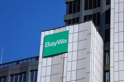 Schriftzug / Logo des Unternehmens BayWa-stock-foto