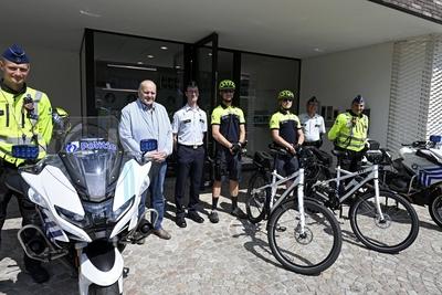 Presentation Of The Bicycle Team Of The Ninove Police-stock-foto