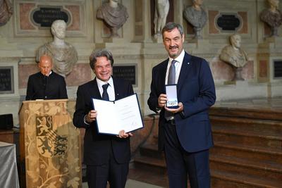 Michael K?fer, Markus S?der / Bayerischer Verdienstorden im Antiquarium der Residenz in M?nchen am 9. Juli 2025 *** Mich-stock-foto