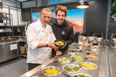 14 02 2019 xesx Frankfurt am Main Zweisternekoch Karlheinz Hauser mit seinem Sohn Tom in ihrem Lok-stock-foto
