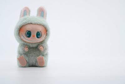 Labubus-der Hype um die kleinen Pl?schmonster.-stock-foto