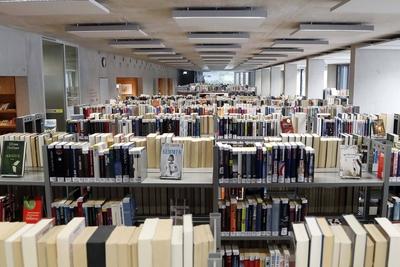 Zukunftstrategie fuer Bibliothek-stock-foto