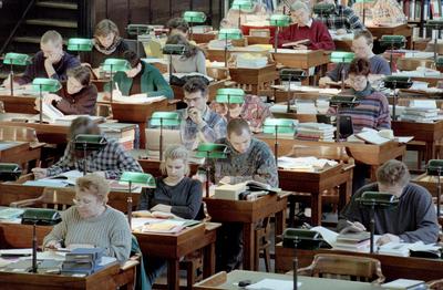 Archivbilder der Woche KW41 Deutsche Nationalbibliothek Blick in den Lesesaal der Deutschen Bibliothek in Leipzig, am 07-stock-foto