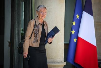 Sortie du Conseil des ministres au palais de l Elysee-stock-foto