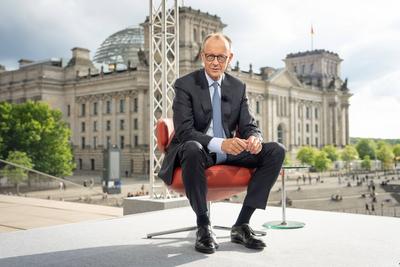 ARD-Hauptstadtstudio, Sommerinterview, Bundeskanzler Friedrich Merz-stock-foto