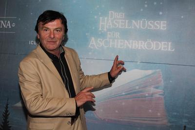 Pavel Travnicek, PK zur Tournee Familenshow Drei Haselnuesse fuer Aschenbroedel , East Hotel Hamburg, 20.09.2017, *** Pa-stock-foto
