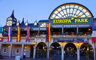 Europa-Park celebrates its 50th anniversary season in 2025-stock-foto