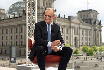 ARD-Hauptstadtstudio, Sommerinterview, Bundeskanzler Friedrich Merz-stock-foto