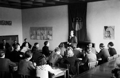 Bogensee bei Wandlitz Der Landsitz und die Villa vom früheren Propagandaminister Joseph Goebbels, das Gelände Bogensee b-stock-foto