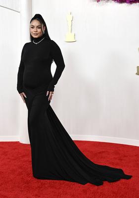 LOS ANGELES, CA - MARCH 10: Vanessa Hudgens at the 96th Annual Oscars at at the Ovation Hollywood on March 10, 2024 in L-stock-foto